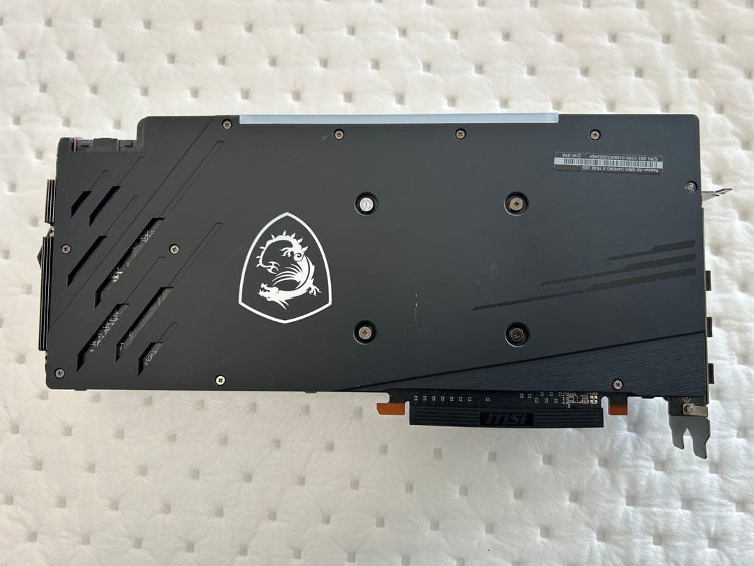 RADEON RX6800 16GB GDDR6 グラフィックボード(箱無し)