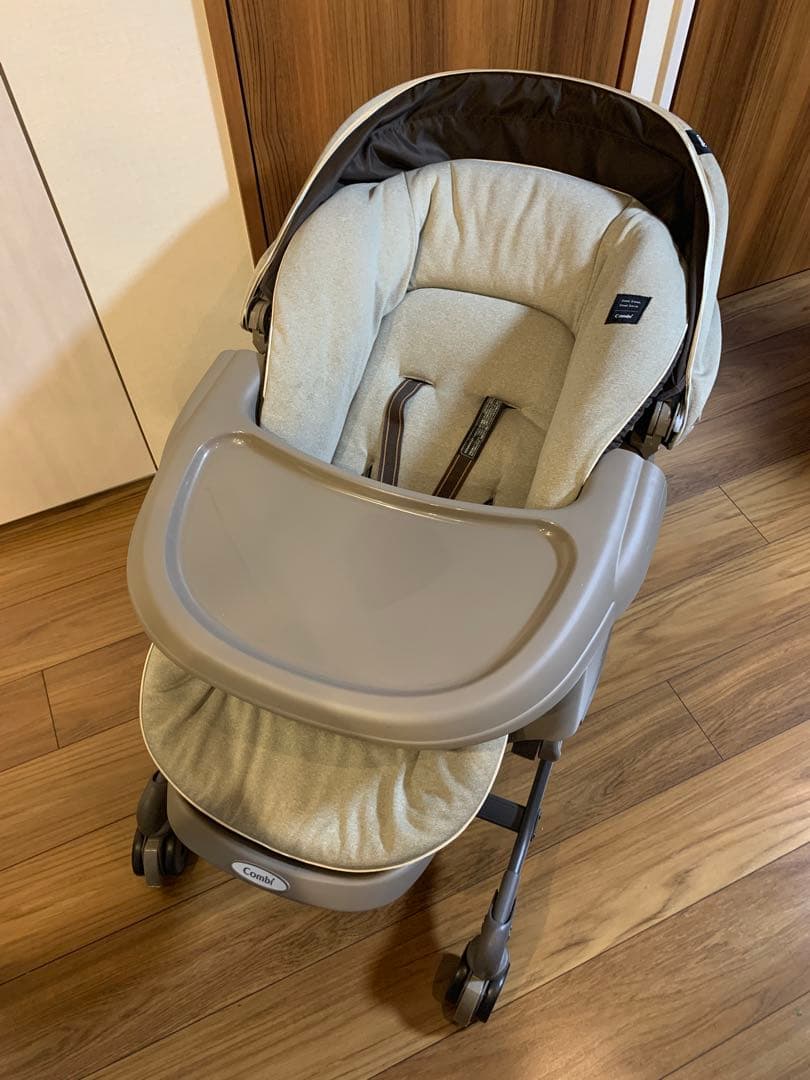 【コンビ・美品】Combi ネムリラ オートスウィング おやすみドーム EG