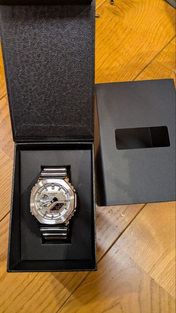 CASIO GM-2100YМ-8AJF 腕時計　新品