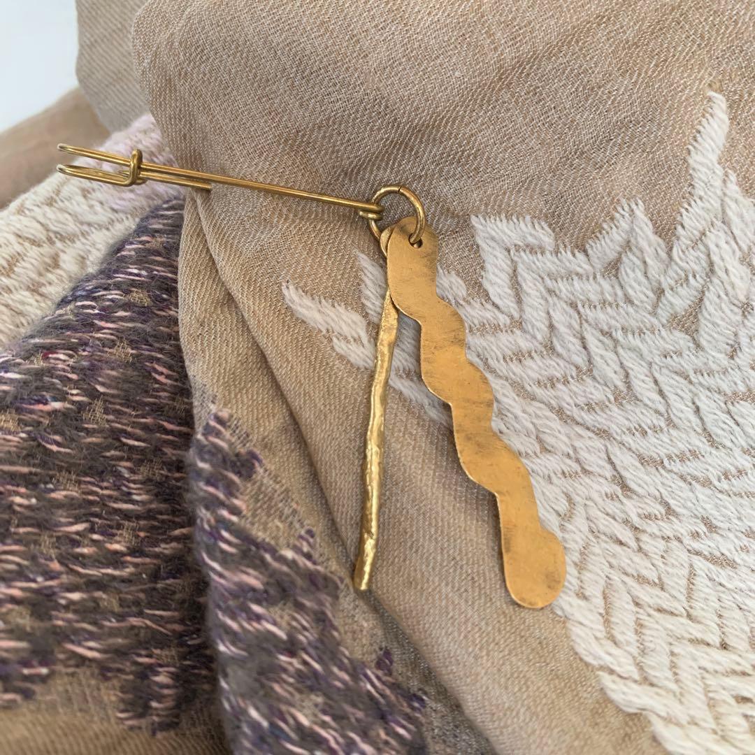 ふくの母ちゃん 小原聖子さんストールピン　箱•プロフィール付き★未使用品