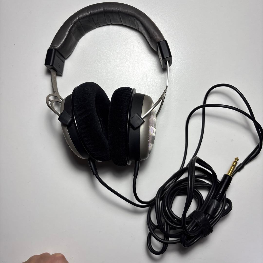 beyerdynamic T1 初代 ヘッドホン