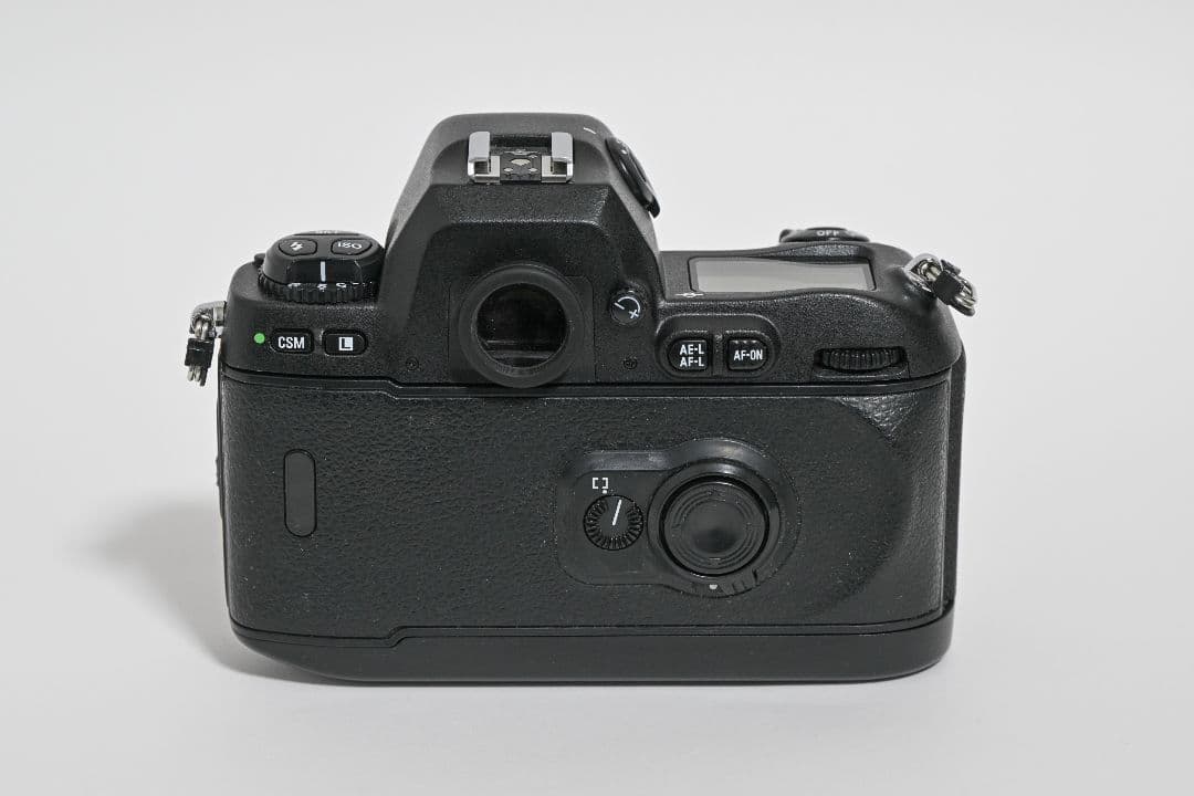 フィルムカメラ Nikon F100+Micro-NIKKOR-P Auto 55mm f3.5