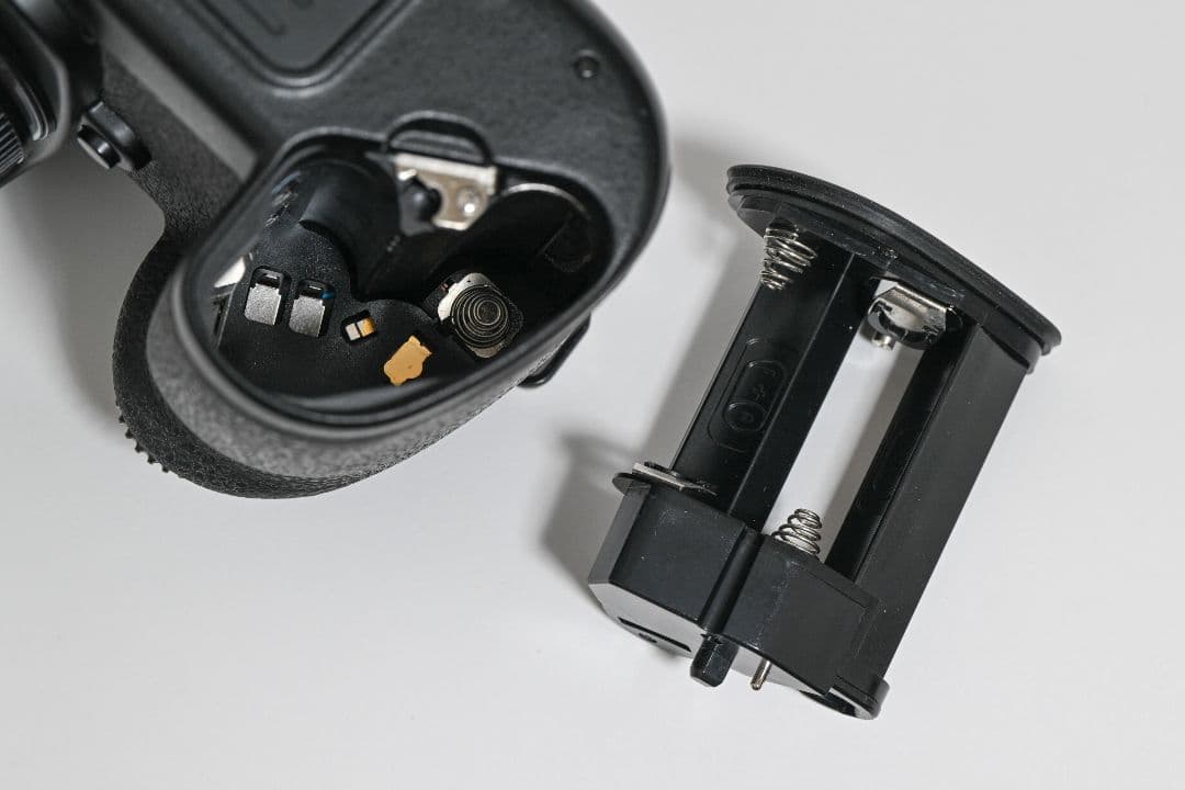 フィルムカメラ Nikon F100+Micro-NIKKOR-P Auto 55mm f3.5