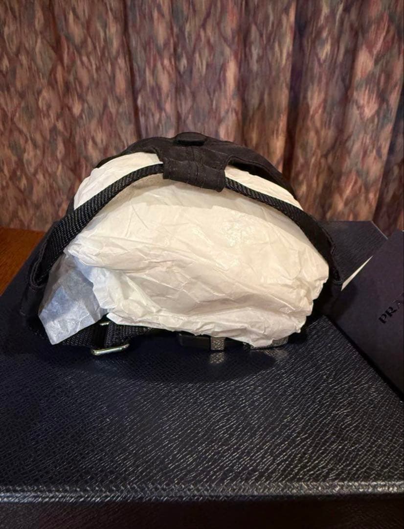 PRADA ブラックナイロンキャップ【犬用 美品】箱なし