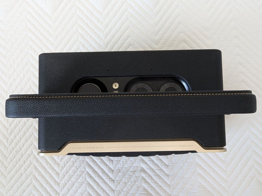 超美品　JBL AUTHENTICS 300