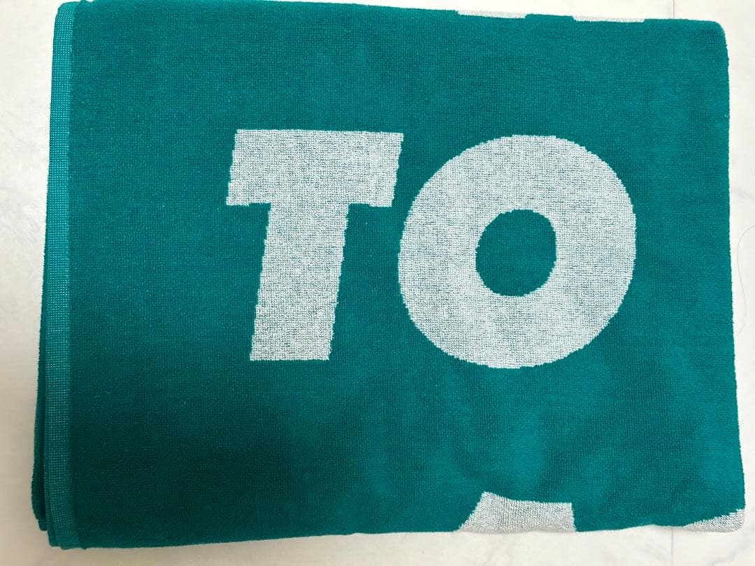 we wanted to be known as supreme タオルケット