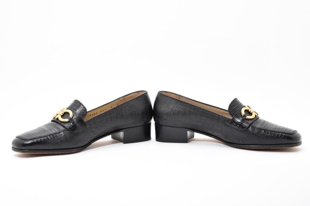 ★美品★フェラガモ　ローファー　6 ガンチーニ　型押し　ブラック　黒
