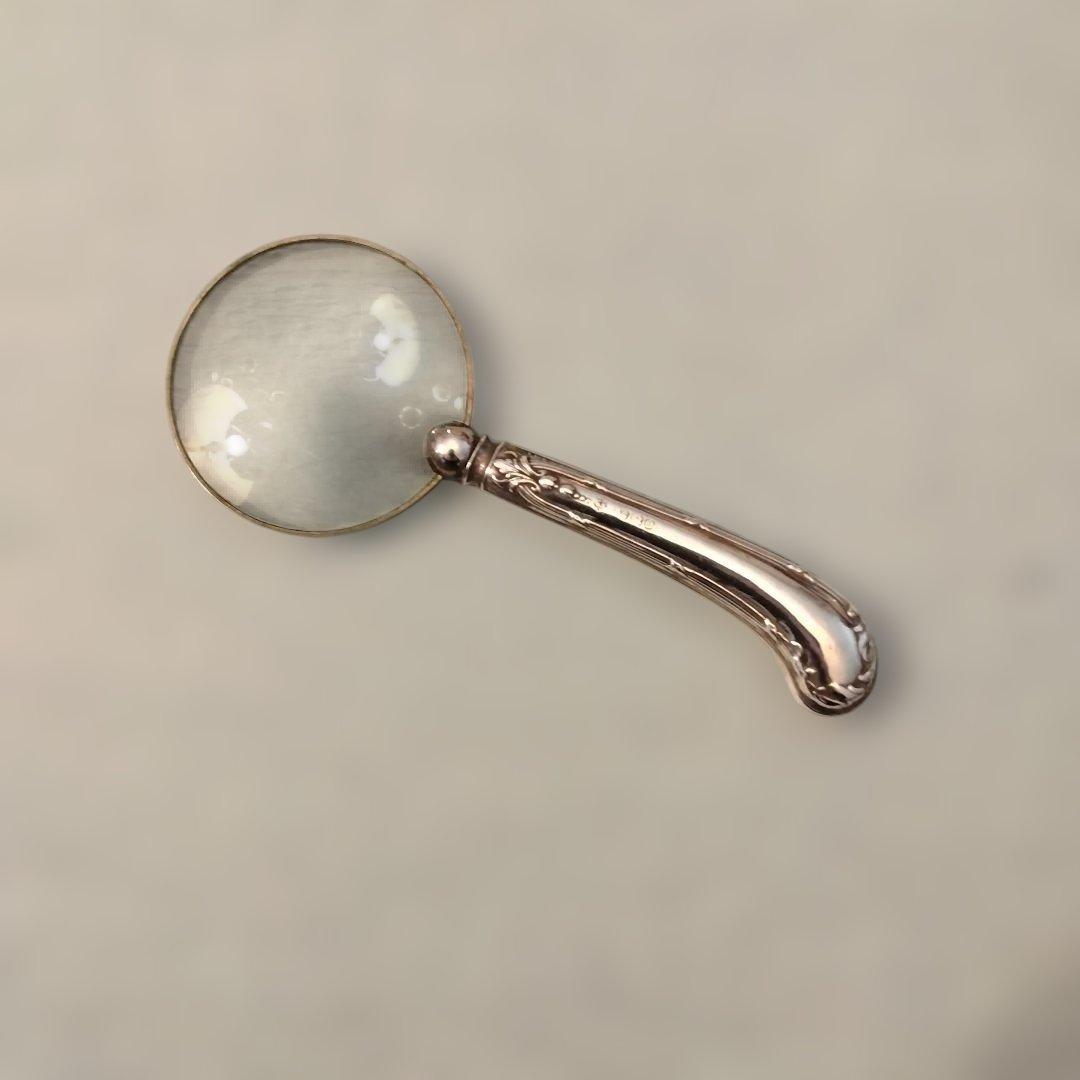 お値下げ　イギリス　純銀ハンドル　ルーペ