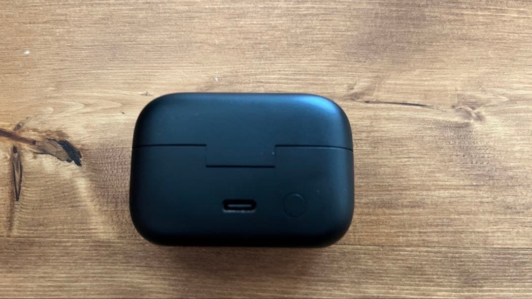 イヤホン AeroClip soundcore Anker