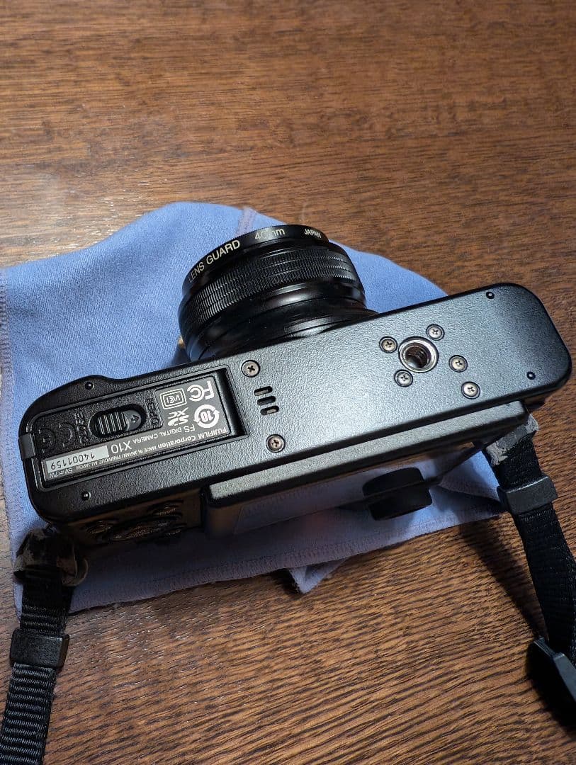 【デジタルカメラ】富士フイルム X10 (美品)