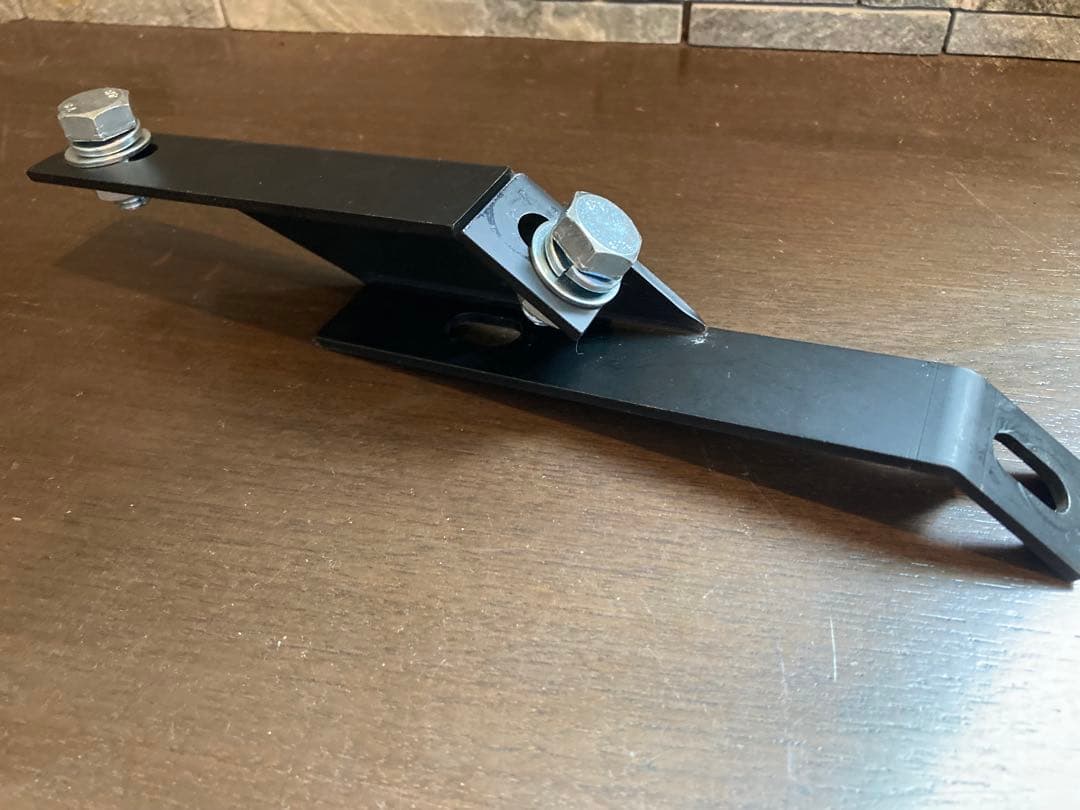 ランクル70 リアシート移動キット