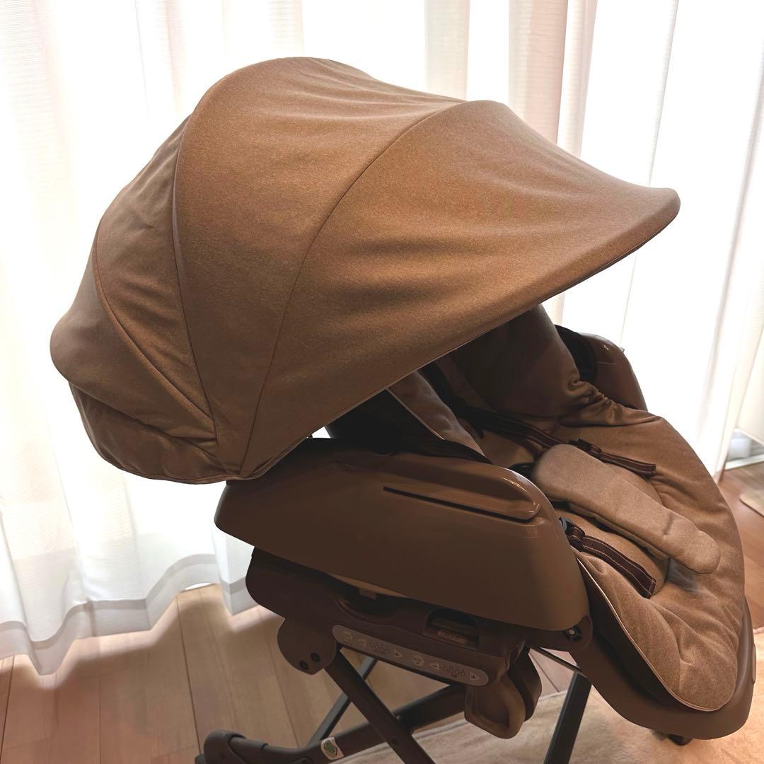 【デーブル新品未開封】Combi ネムリラ AUTO SWING BEDi EG