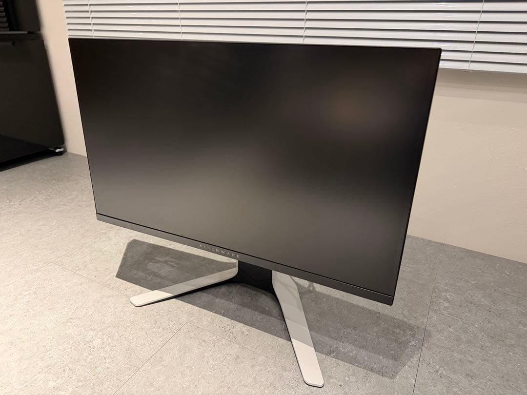 Alienware AW2720HF 27インチ240hz ゲーミングモニター