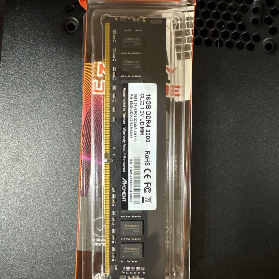 16GB DDR4-3200 メモリ　x1