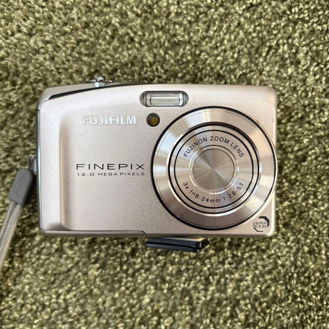 動作確認済　Fujifilm FinePix F50fd デジタルカメラ