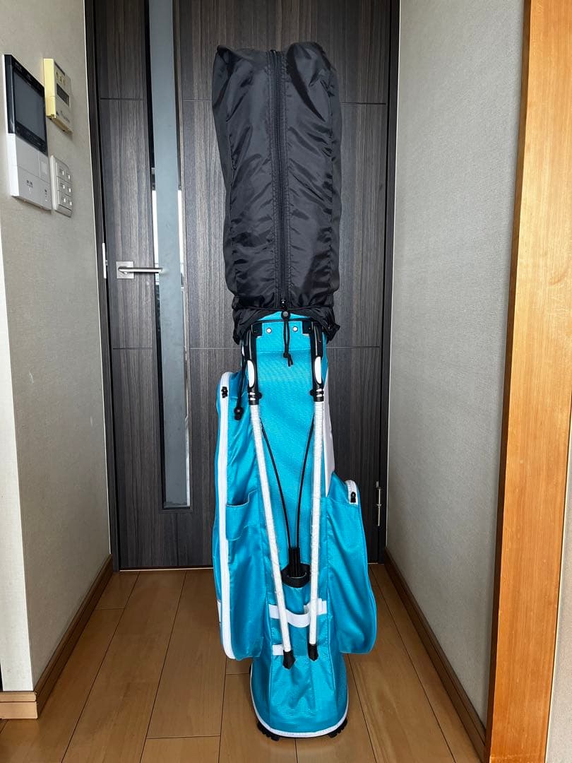 美品　希少PUMA スタンド式キャディバッグ 軽量仕様　レディース　ベルト無し