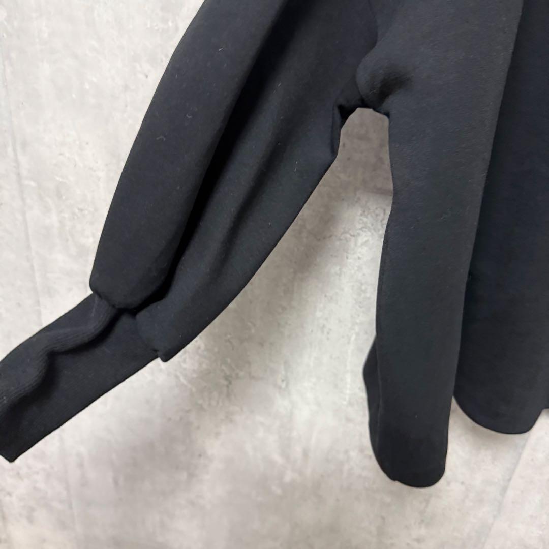 # BEARDSLEY ビアズリー ダンボールパフトレーナー　トップス