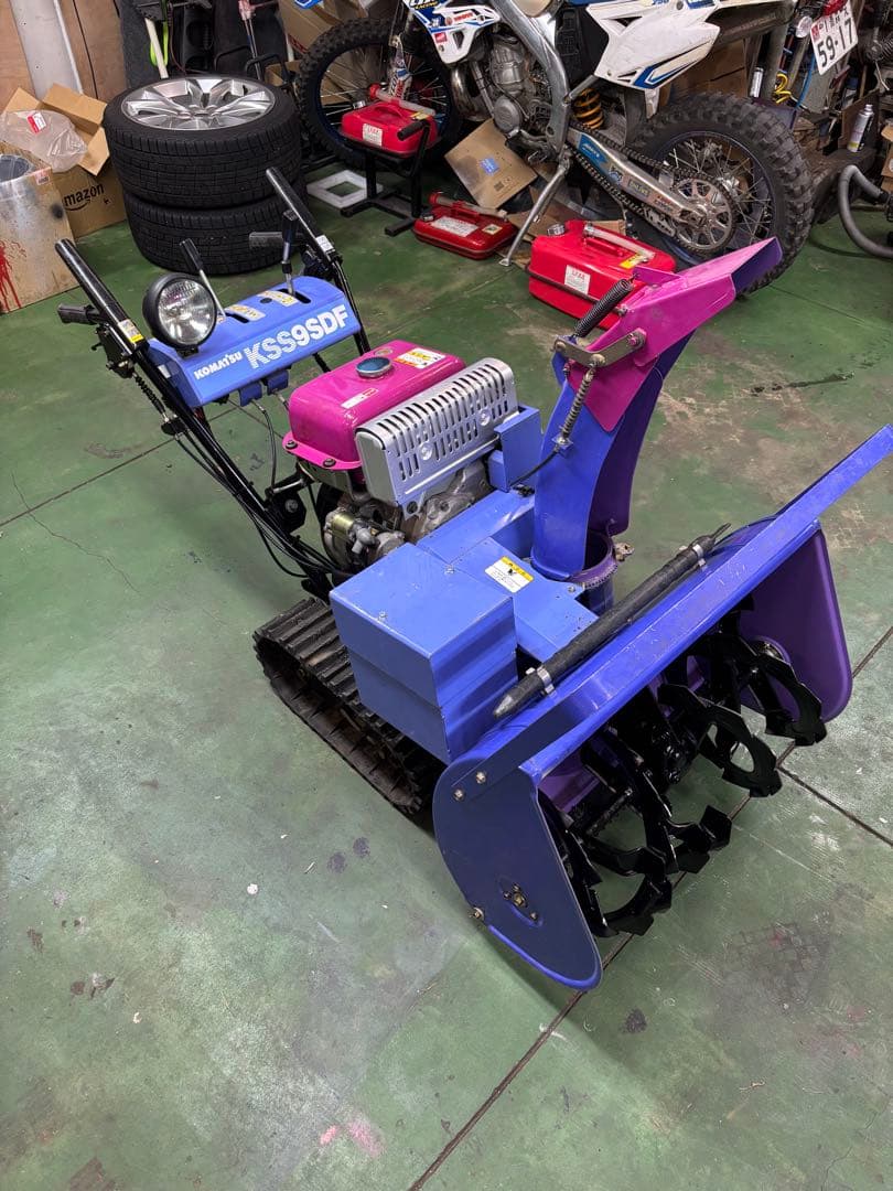 コマツの除雪機 KSS9SDF（ヤマハ YT970ED同型）青森県内無料配達可能
