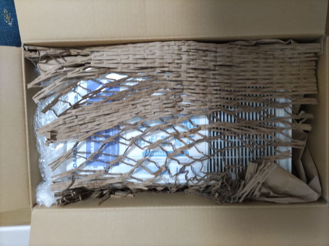 ダイキン　空気清浄機　ACB50X-S　未使用