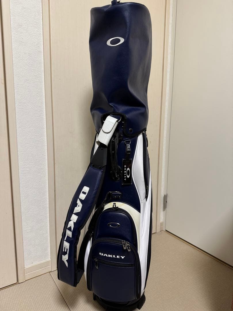 オークリー スカル キャディバッグ(9.5型)
