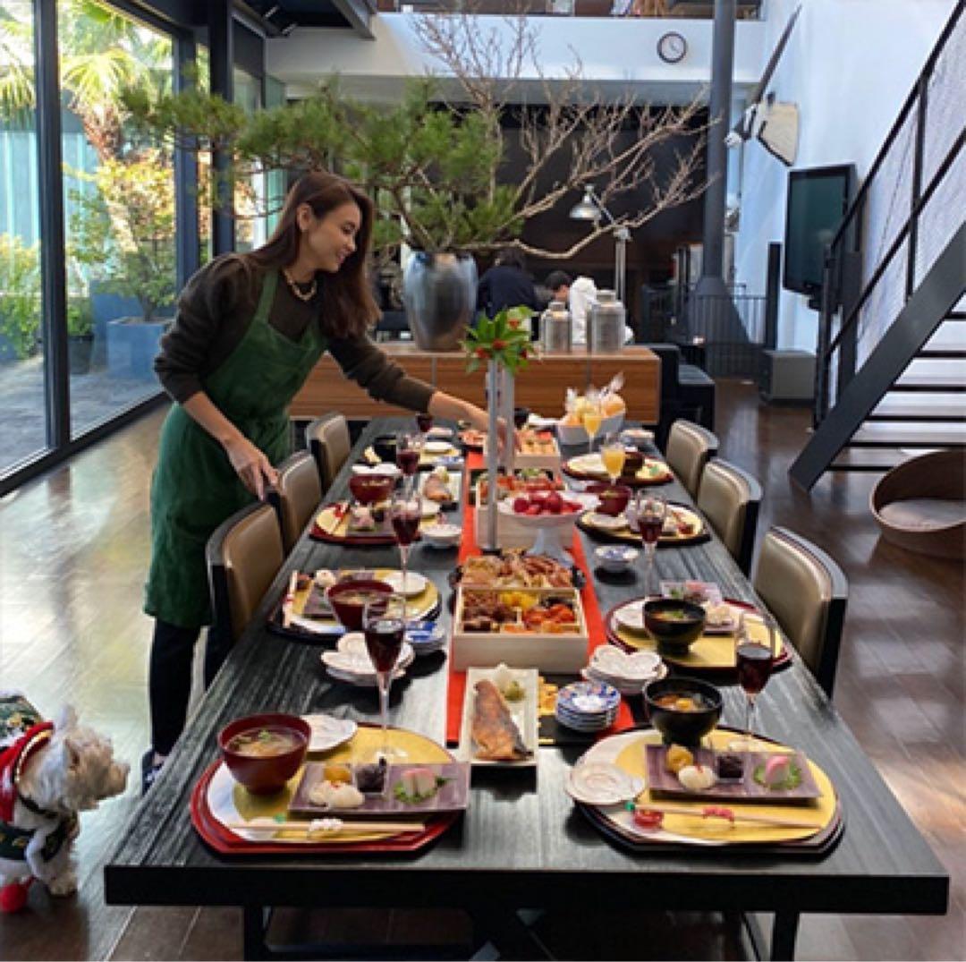 金蘭　テーブルランナー 滝沢眞紀子　和柄