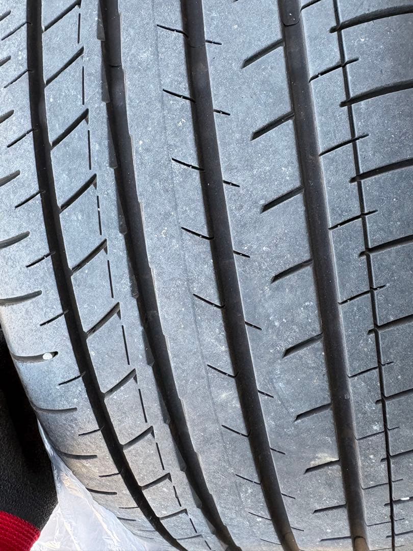 レヴォーグ 18インチ 純正 タイヤホイールセット