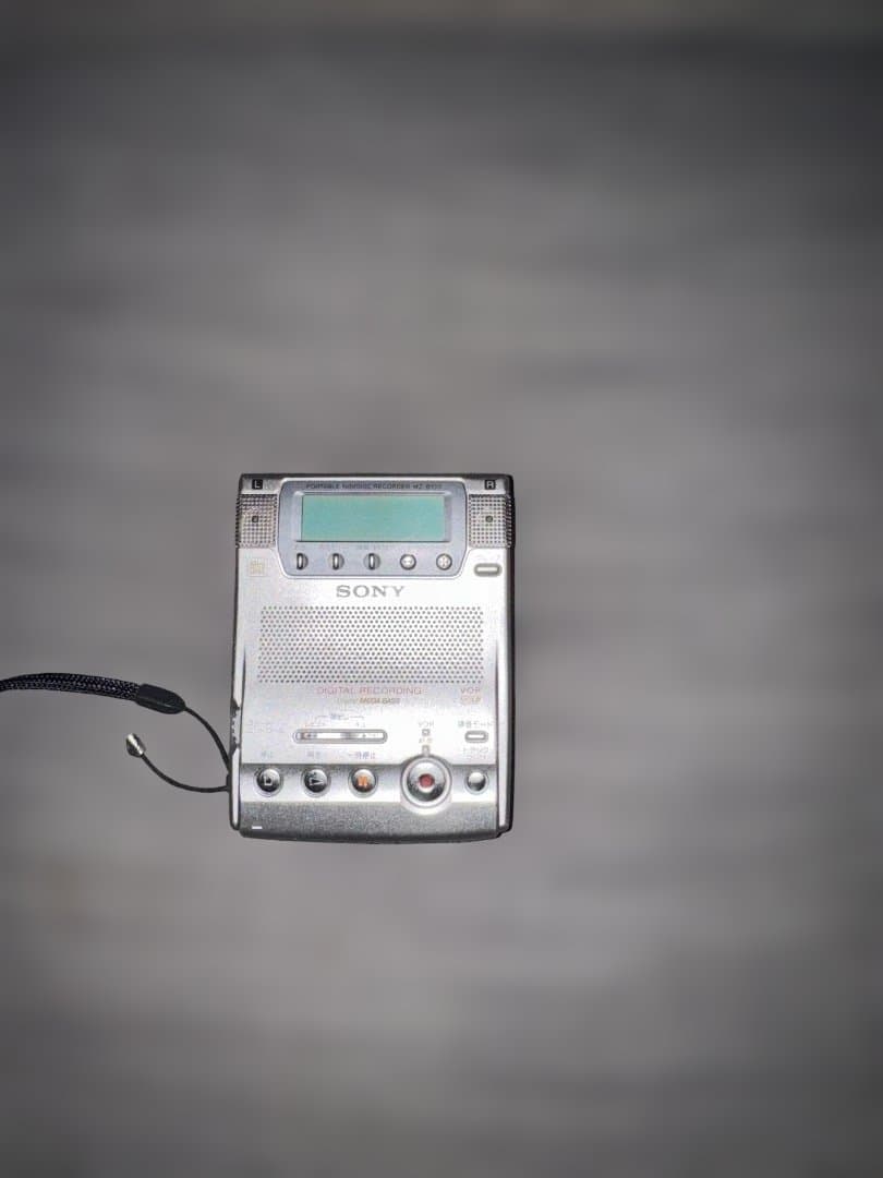 SONY/ソニー　ポータブルMDレコーダー　MZ-B100　シルバー