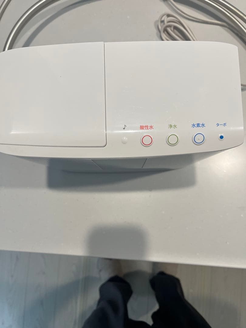 浄水器 ホワイト