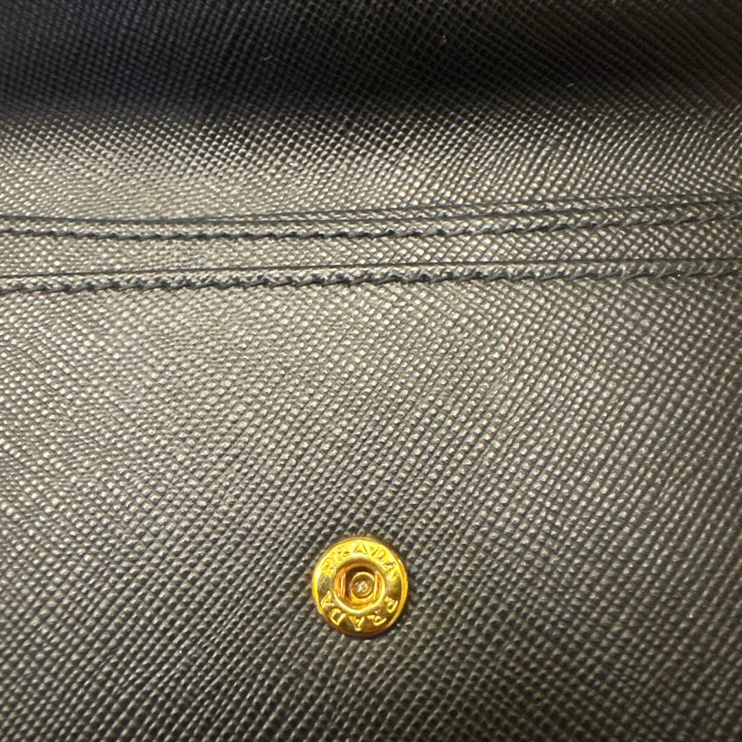 プラダ　カードケース