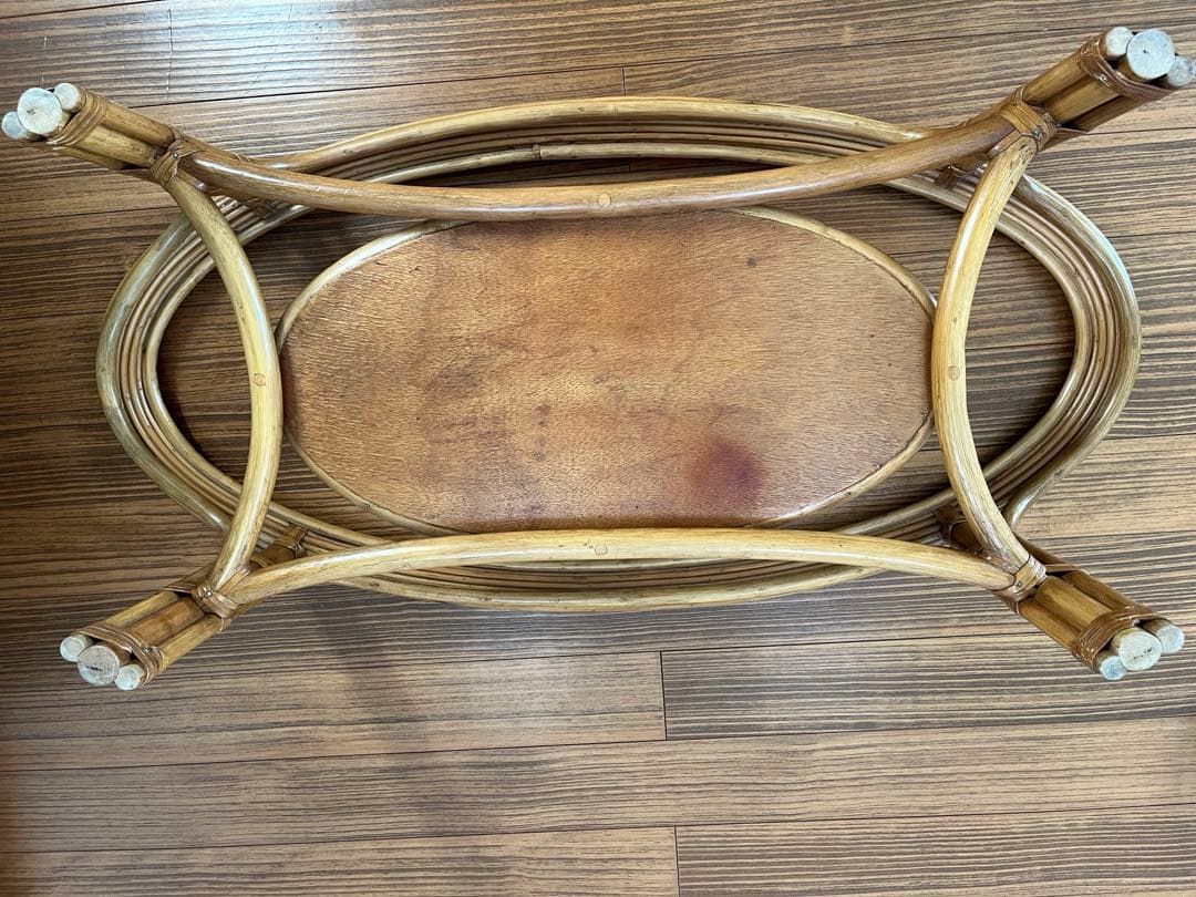 【ラタン　ガラス天板付ローテーブル】