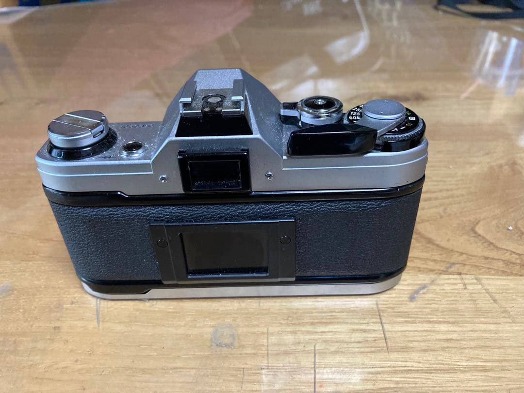 キャノンAE1とレンズ