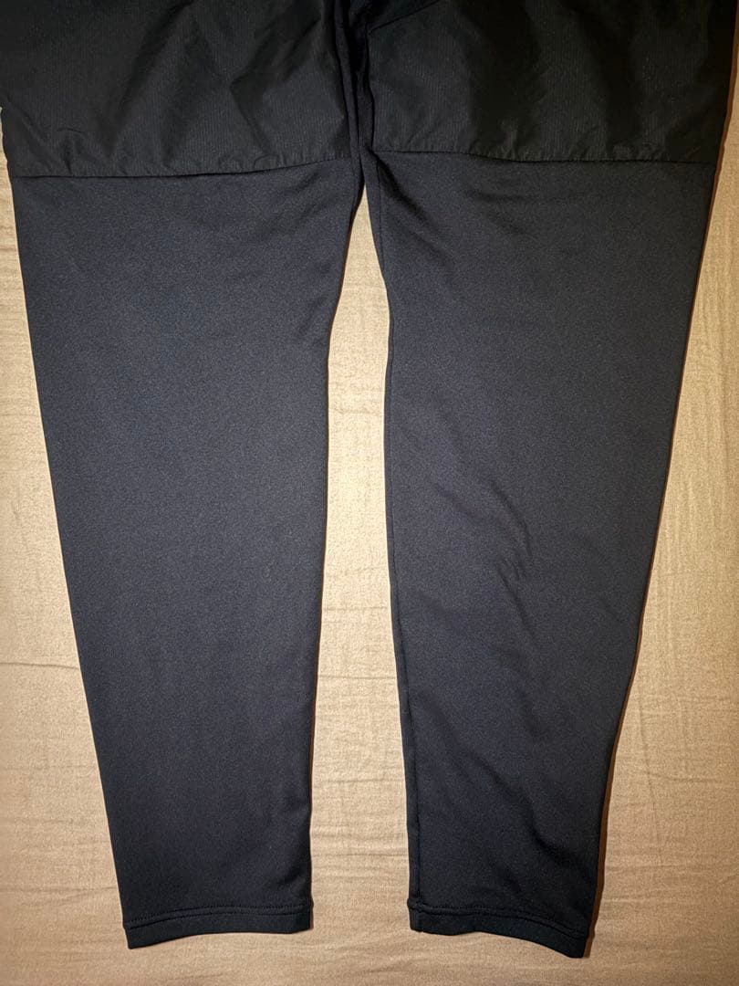 【専用機ノースフェイス ホワイトライトタイツ NB82375 ブラックメンズ