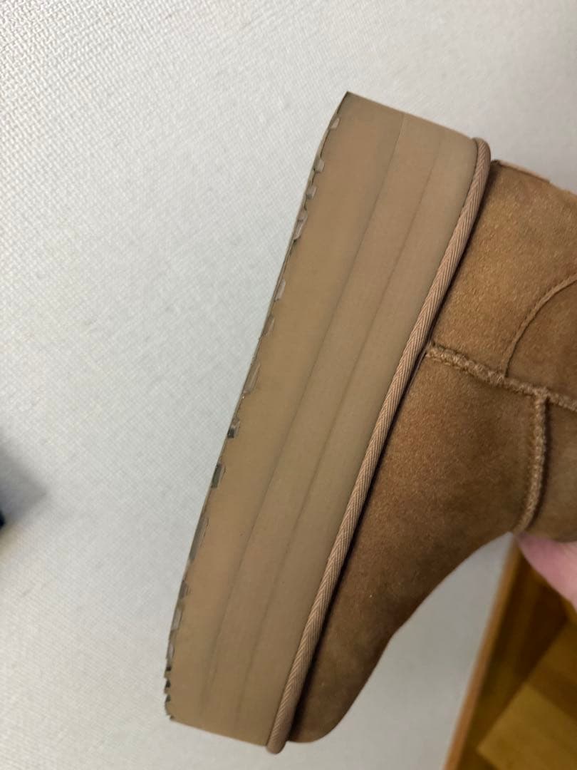 UGG CLASSIC ULTRA MINI PLATFORM 厚底