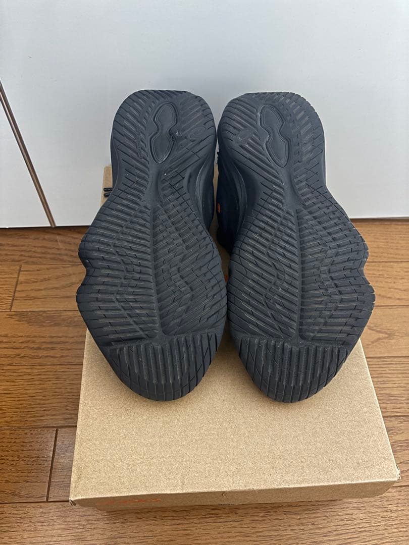 シューズ(男性用) ASICS BALLAHOLIC NOVA SURGE LOW