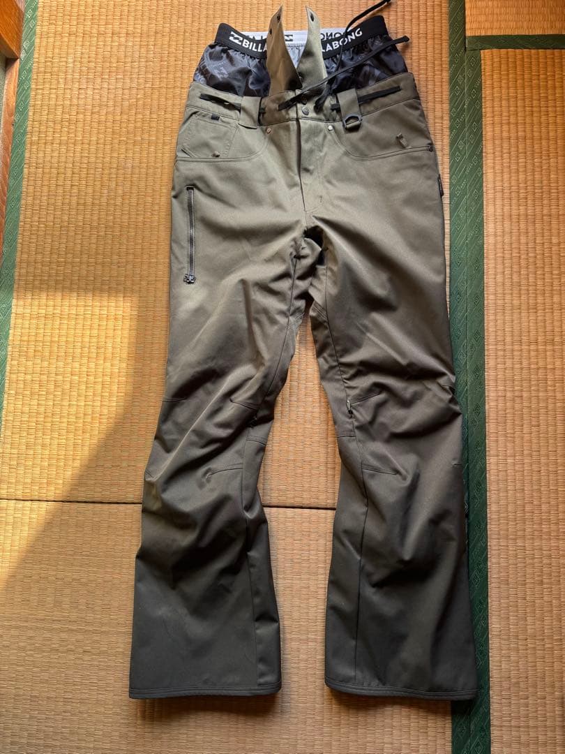BILLABONG 布施忠モデル　スノーボードウェア　上下セット