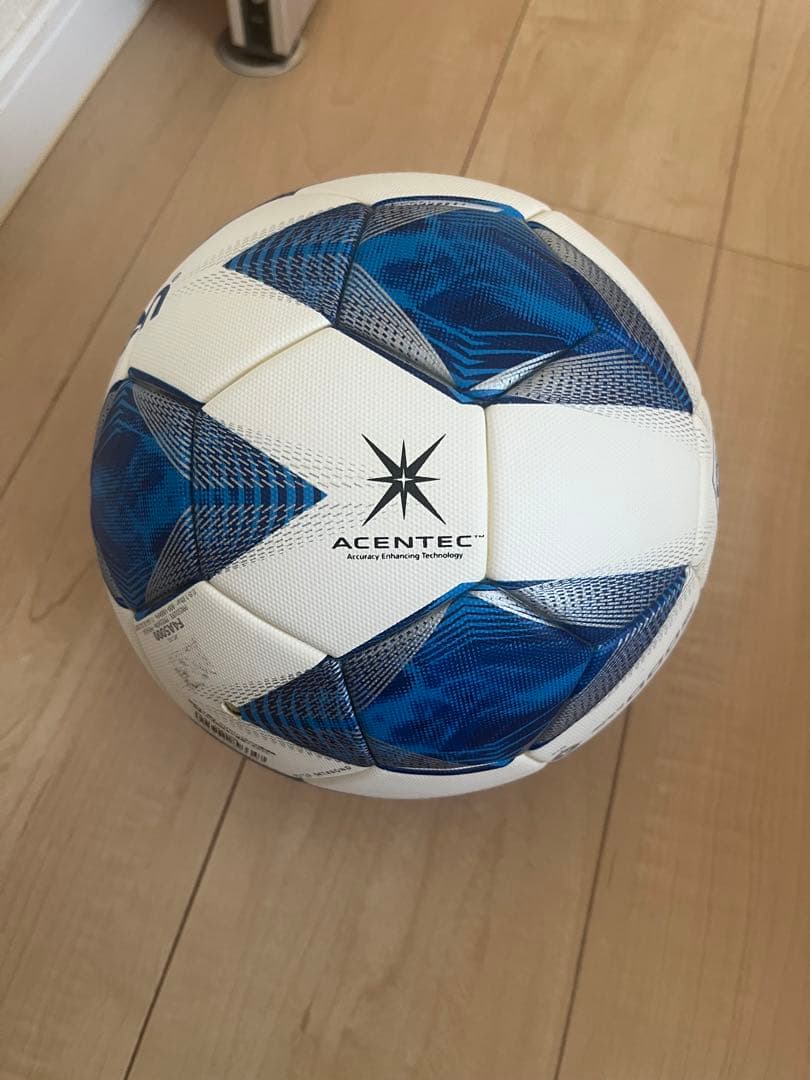 モルテンサッカーボール４号　新品　5000