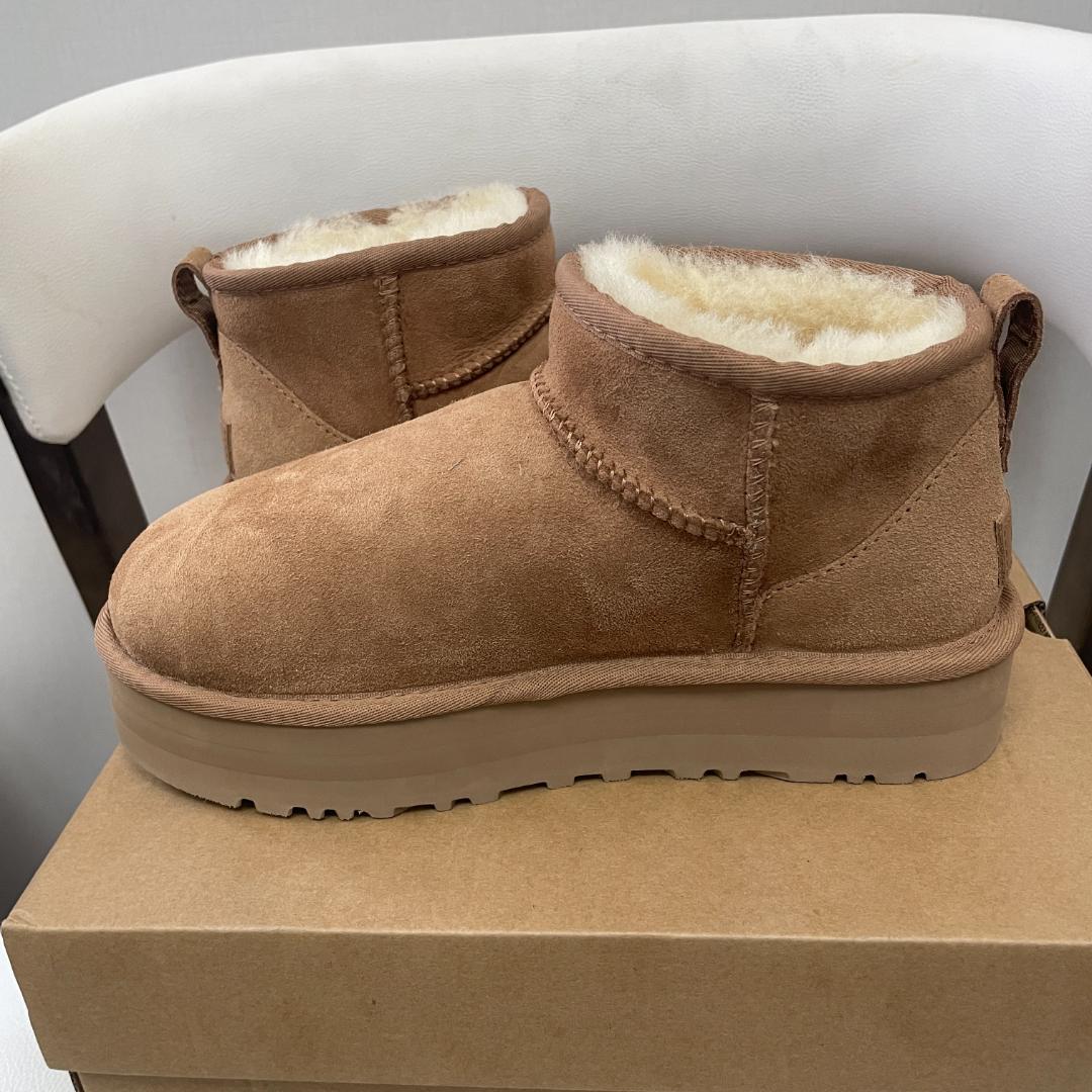 UGG クラシック ウルトラ ミニ プラットフォーム 3cm厚底ブーツ 24cm