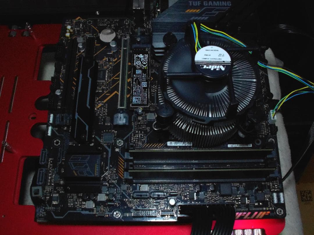 マザーボード ASUS TUF GAMING B660M-E D4