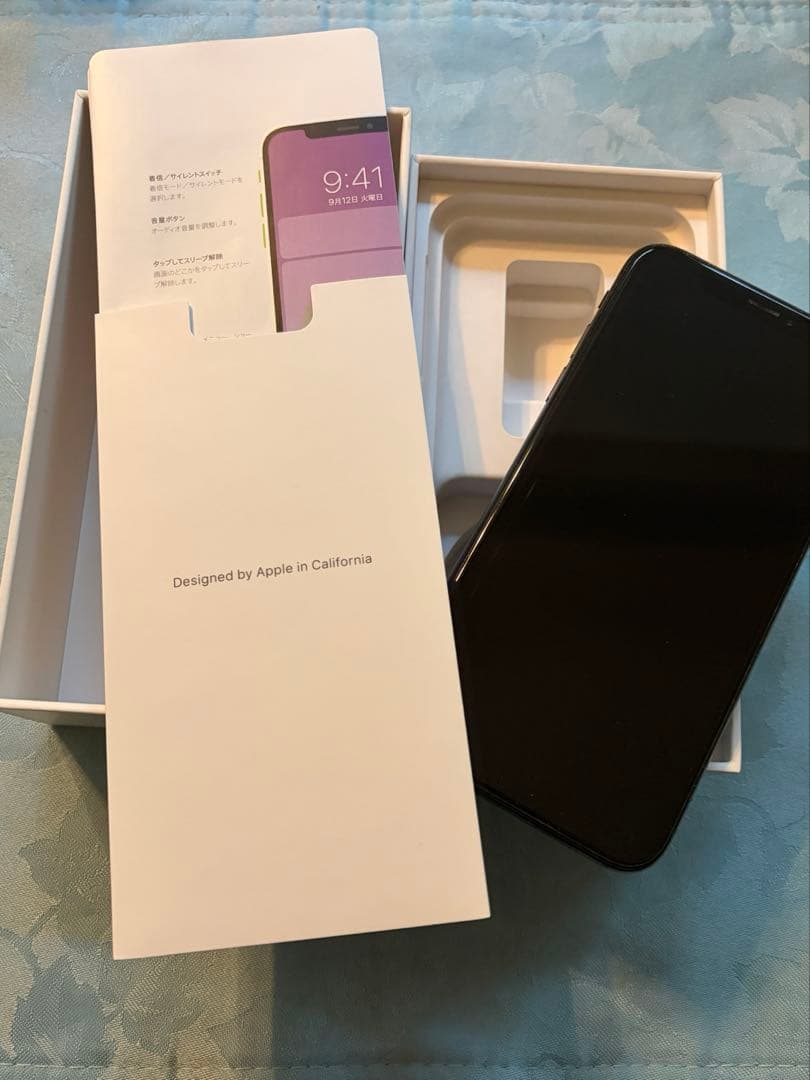 iPhone X スペースグレイ 本体　256GB