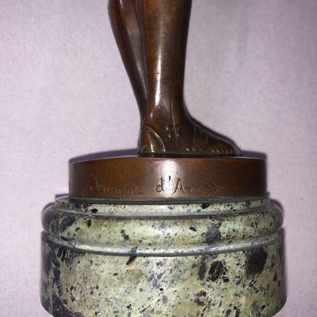 Jeanne d’Arc.  ジャンヌダルク　ブロンズ像