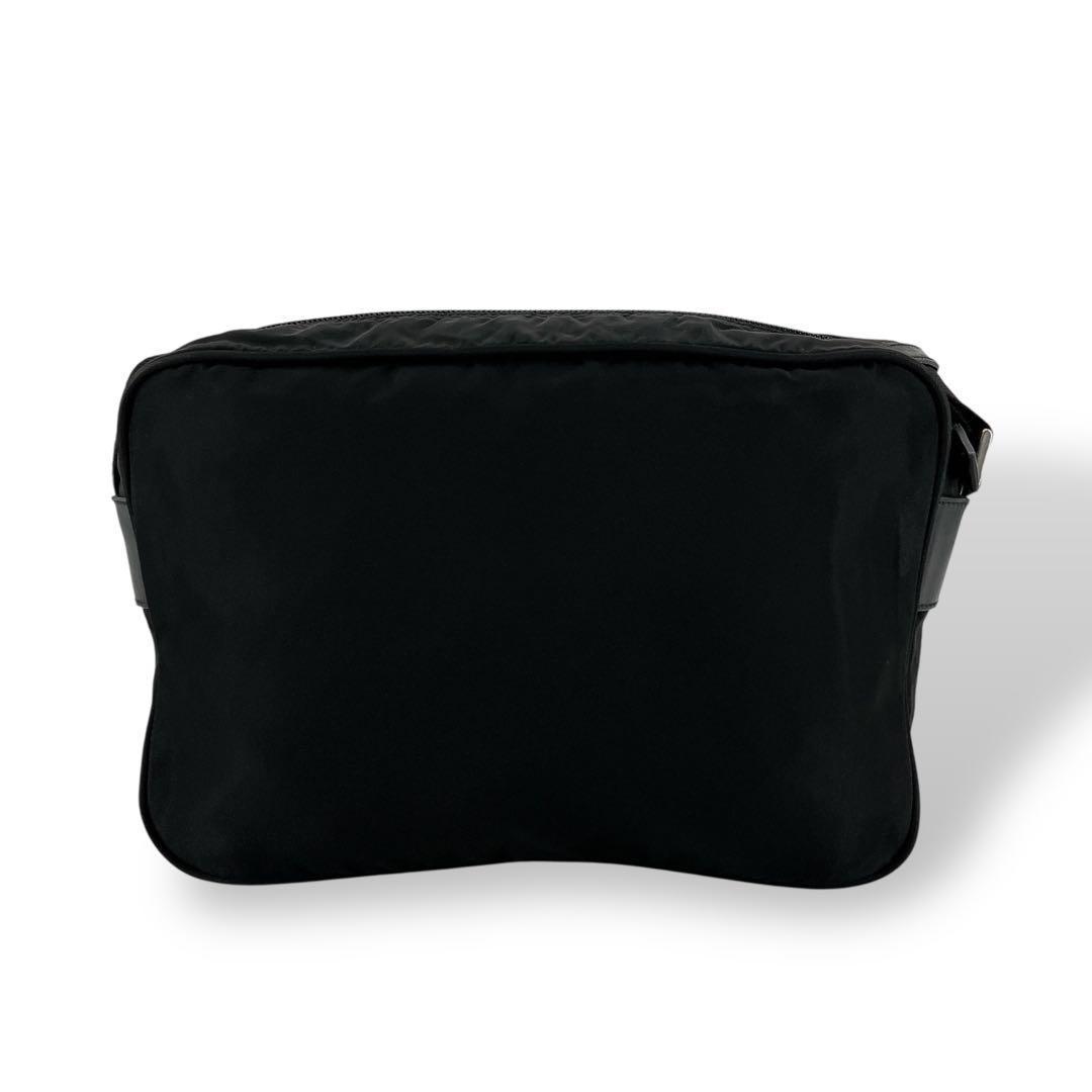 プラダ　カメラバッグ　ショルダーバッグ　三角ロゴ　横型　ナイロン　レザー　y2k