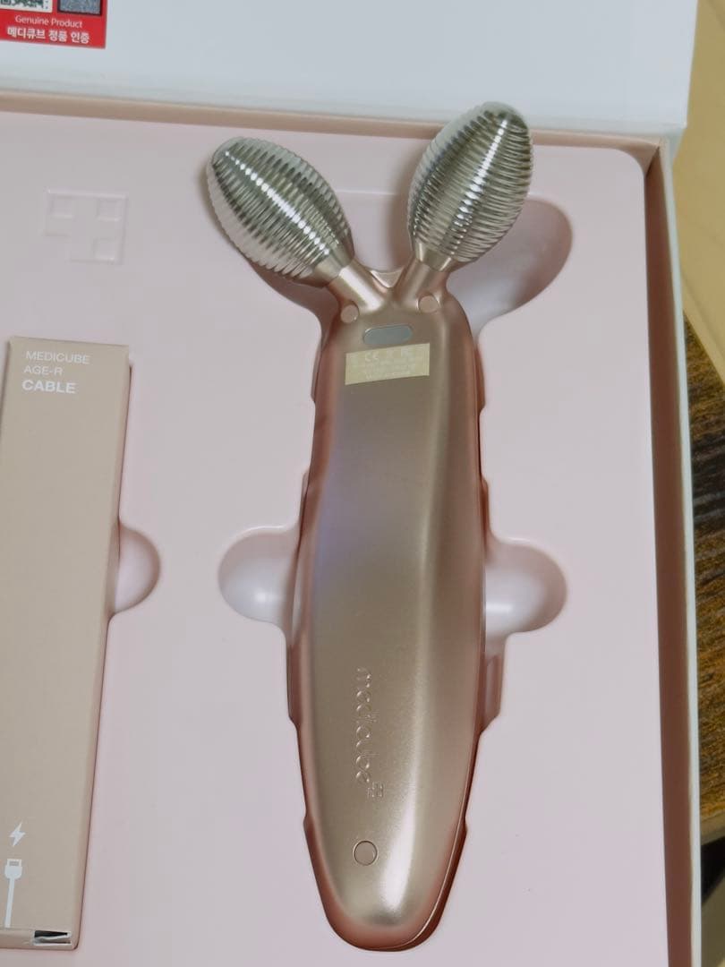 AGE-R DERMA SHOT 美顔器 メディキーブ