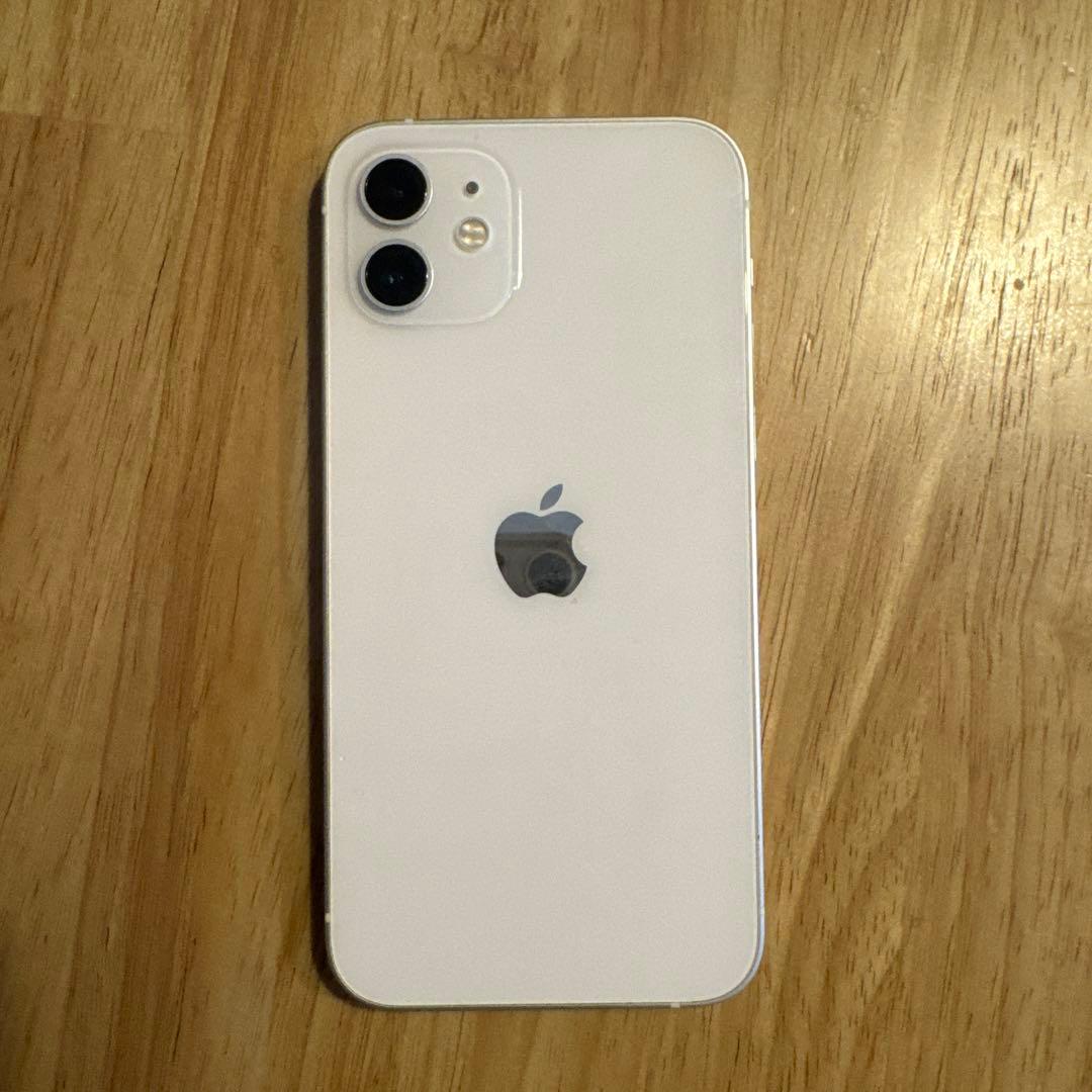 Apple iPhone 12 ホワイト 本体　128GB