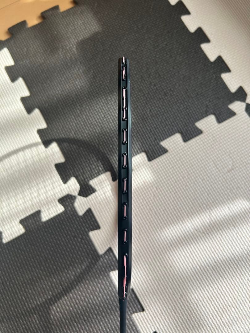 美品　GOSEN インフェルノスマート4UG6 バドミントンラケット