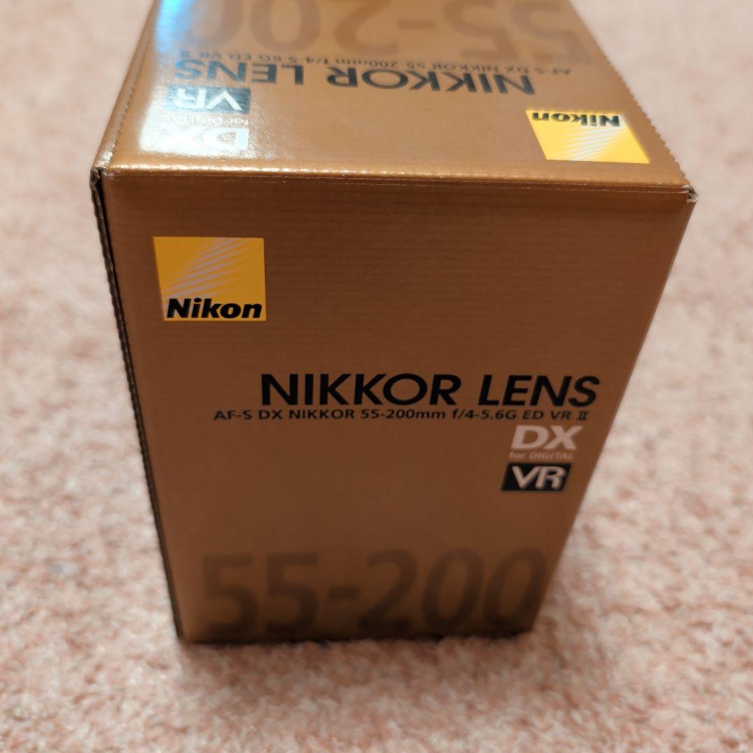 ズ*ん様 Nikon D5300 デジタル一眼レフカメラ 本体とレンズ付き