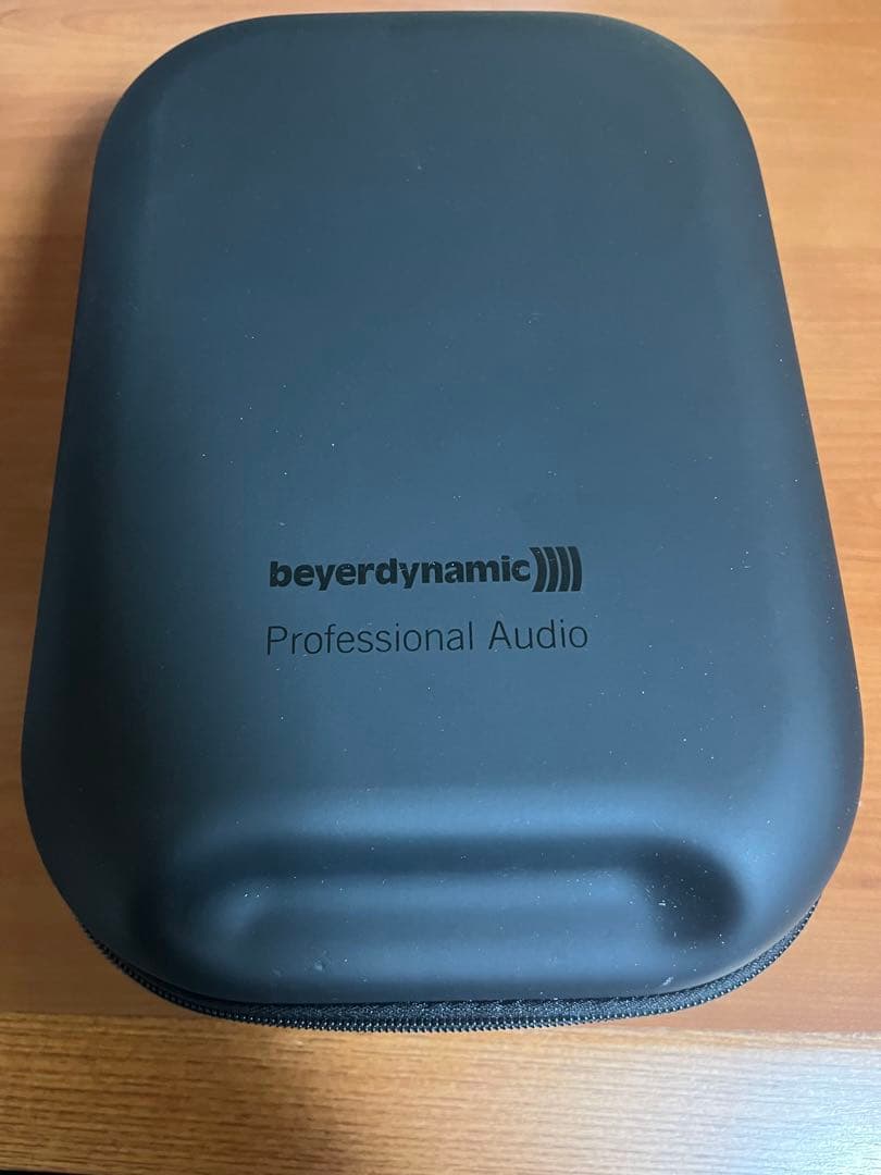 ヘッドホン Beyerdynamic DT 1770 PRO