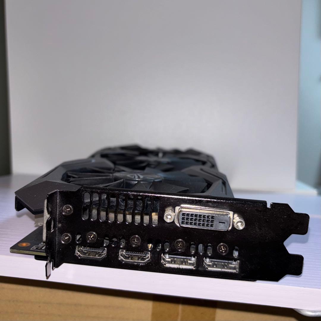 グラフィックボード・グラボ・ビデオカード ASUS ROG STRIX-GTX1060-O6G-GAMING