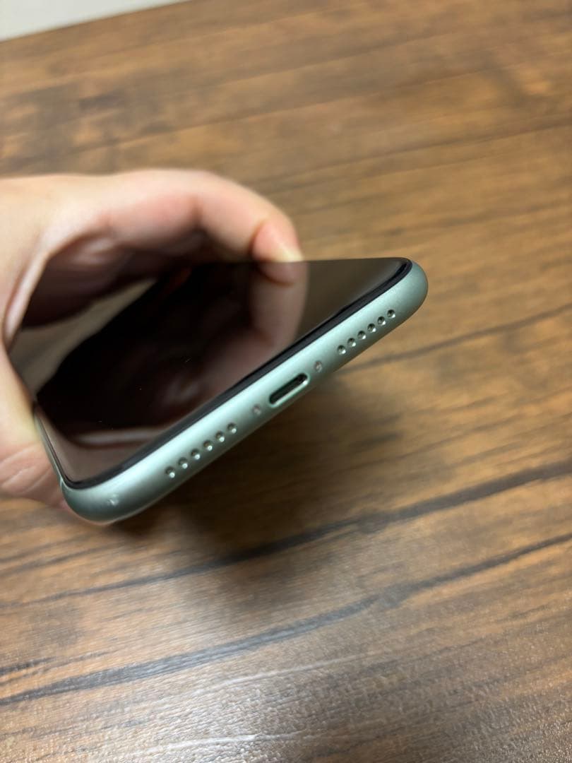 スマートフォン本体 Apple iPhone 11