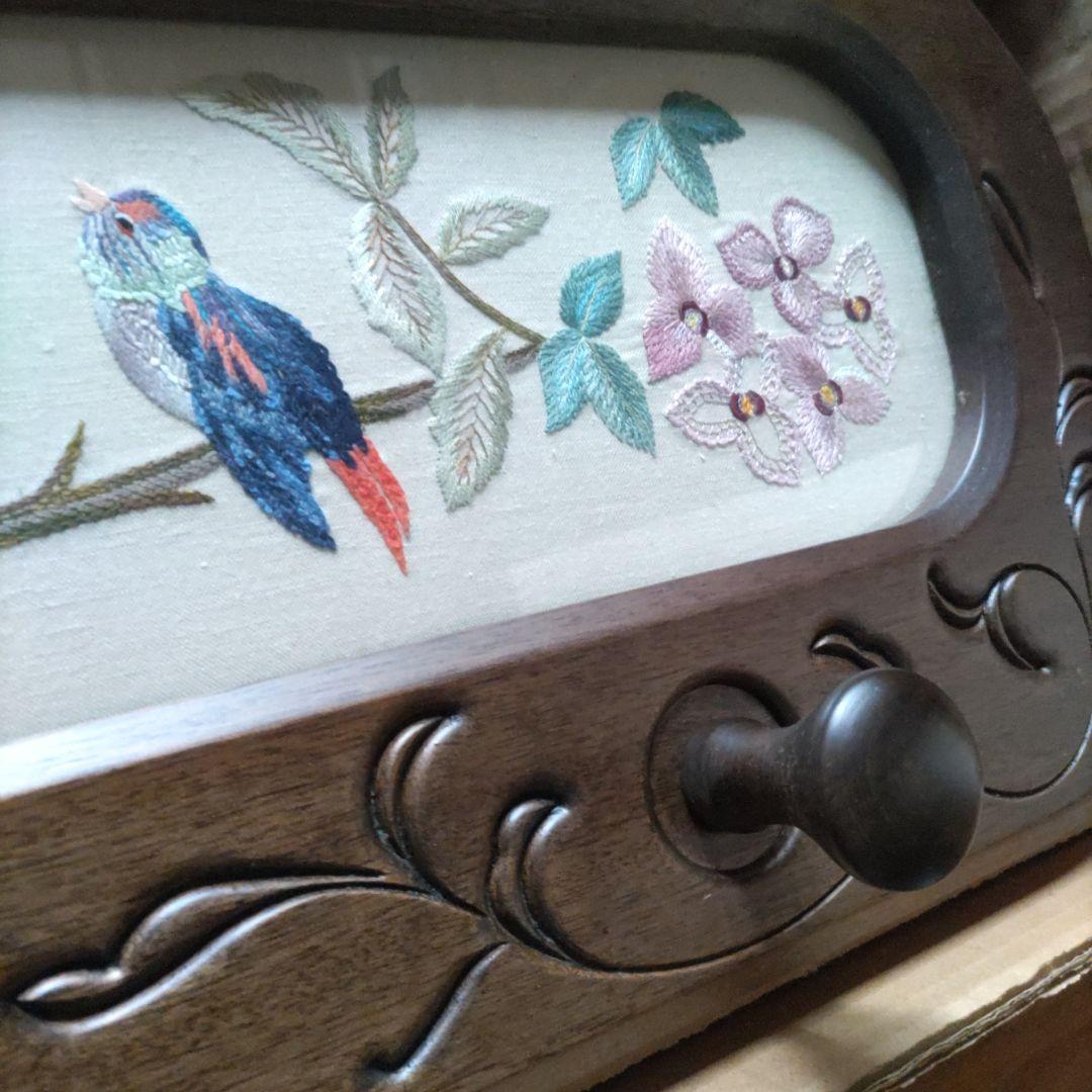 戸塚刺繍　帽子掛け　ハンガーラック　彫り入り