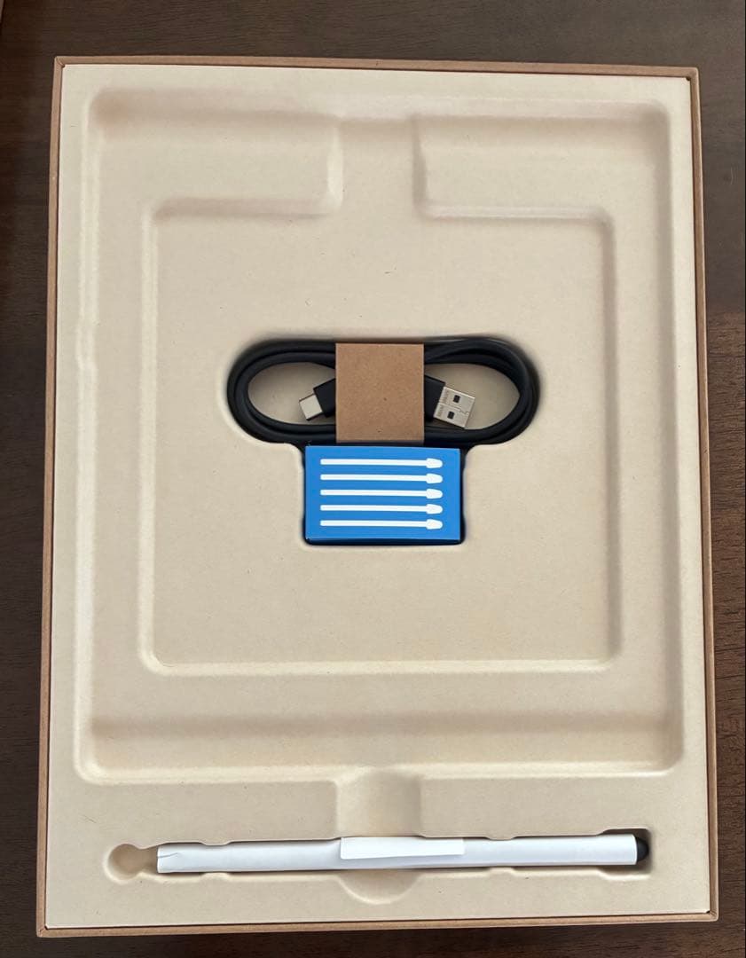 Kindle Scribe 2024年発売 16GB プレミアムペン付き